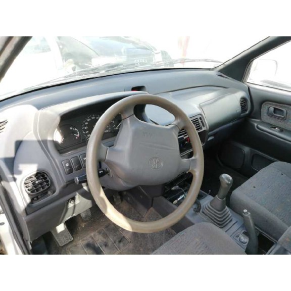 mitsubishi santamo (hyundai) del año 2000