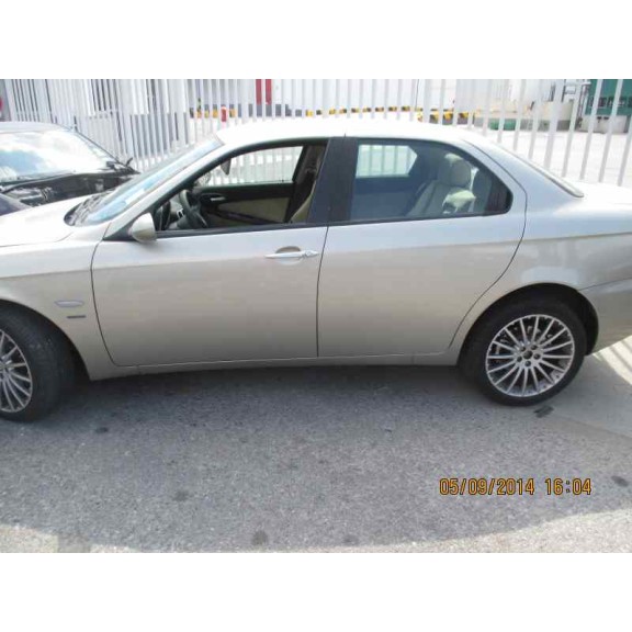 alfa romeo 156 del año 2004