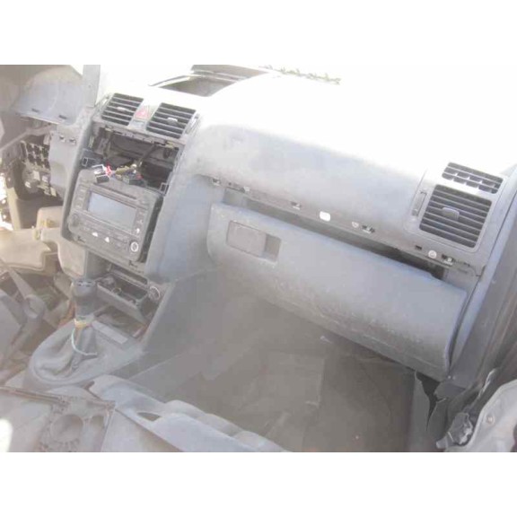 volkswagen touran (1t1) del año 2004