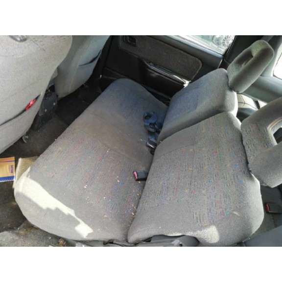 mitsubishi santamo (hyundai) del año 2000