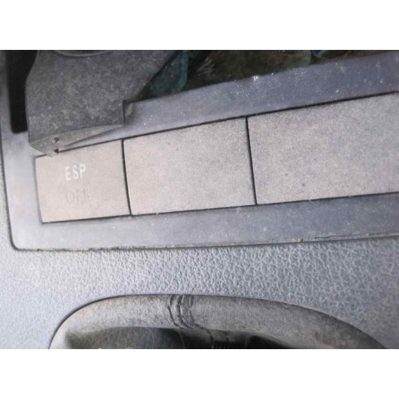 volkswagen touran (1t1) del año 2004