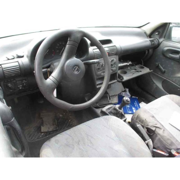 opel corsa b del año 1999