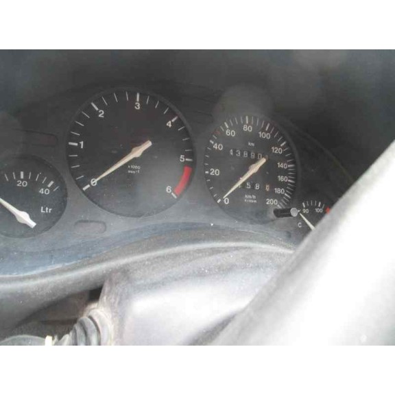 opel corsa b del año 1999