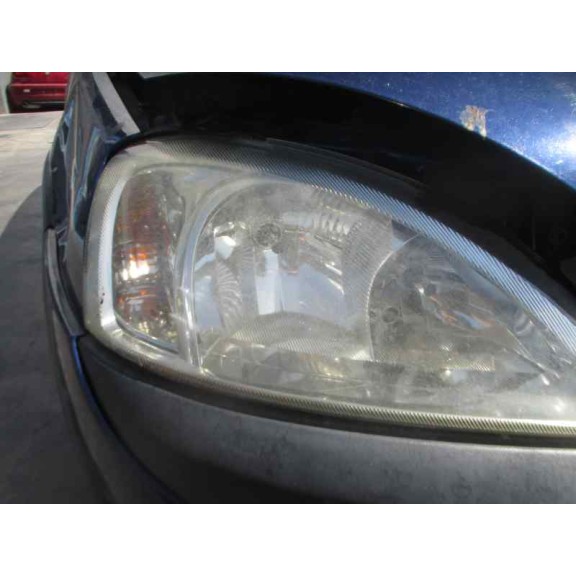 opel corsa c del año 2003