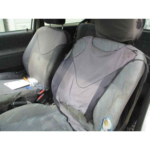 opel corsa b del año 1999