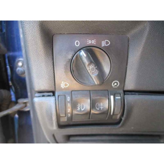 opel corsa c del año 2003