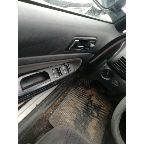 volkswagen passat berlina (3b2) del año 1999