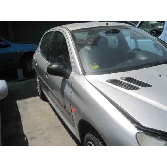 peugeot 206 berlina del año 1999