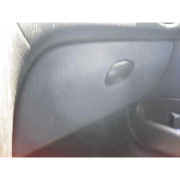 peugeot 206 berlina del año 1999