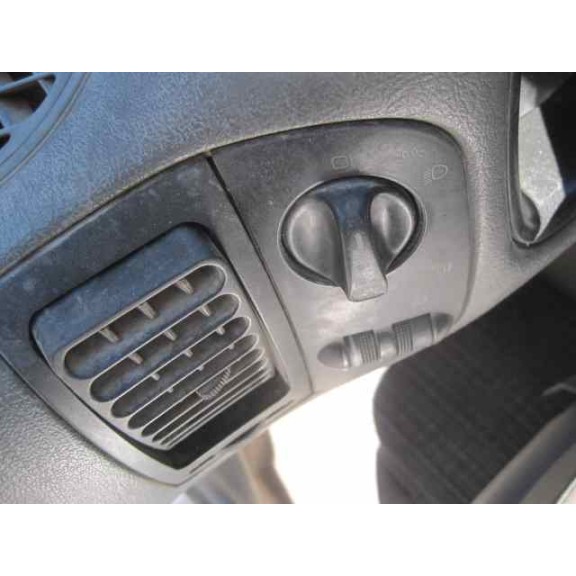 seat arosa (6h1) del año 2000