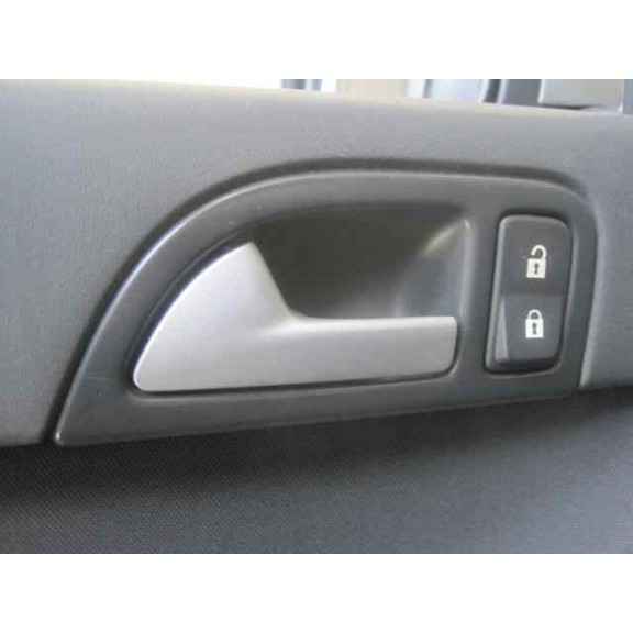 volvo s40 berlina del año 2005