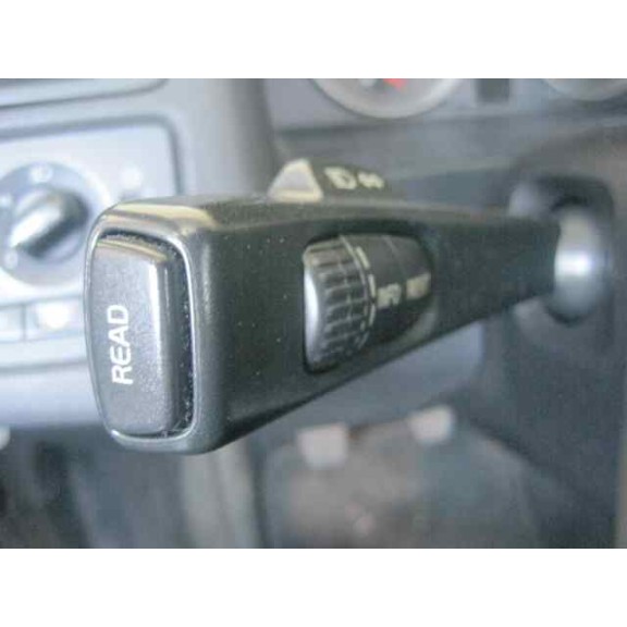 volvo s40 berlina del año 2005