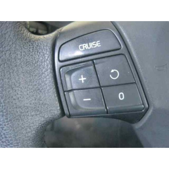 volvo s40 berlina del año 2005