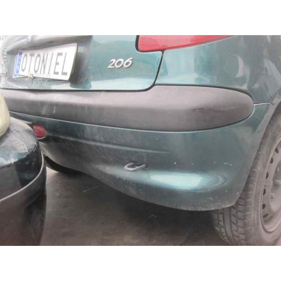 peugeot 206 berlina del año 2001