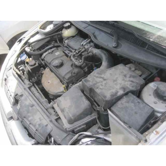 peugeot 206 berlina del año 1999