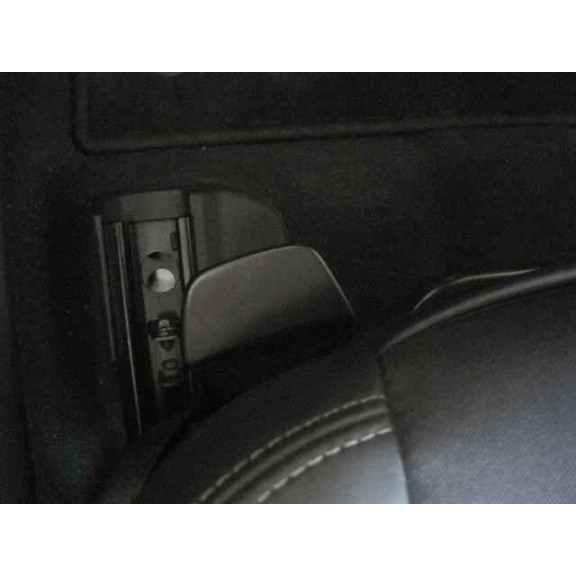 volvo s40 berlina del año 2005