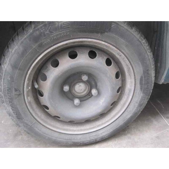 peugeot 206 berlina del año 2001