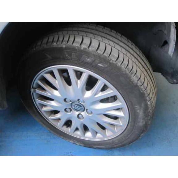 volvo s40 berlina del año 2005