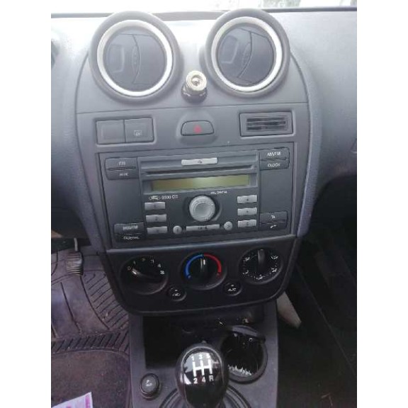 ford fiesta (cbk) del año 2006