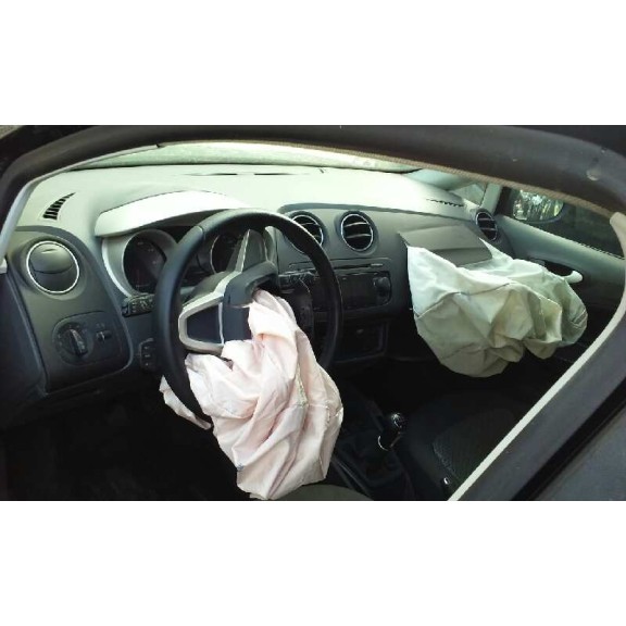 seat ibiza (6j5) del año 2010