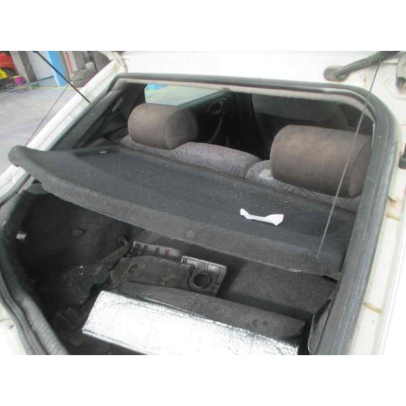 citroën xsara berlina del año 2000