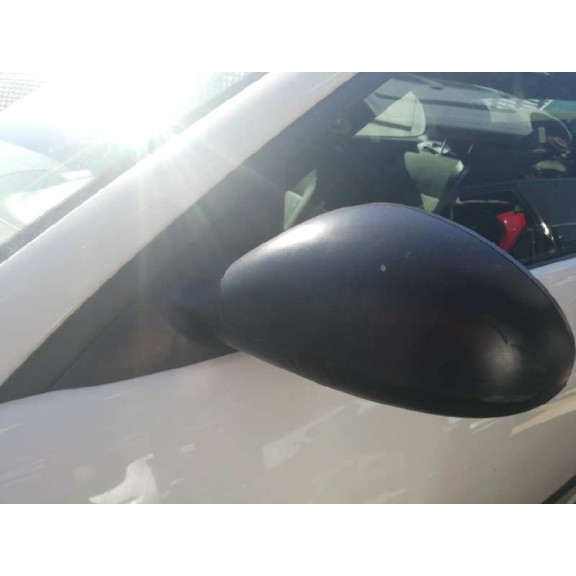 seat ibiza (6l1) del año 2005