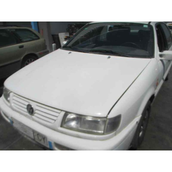 volkswagen passat berlina (3a2) del año 1996