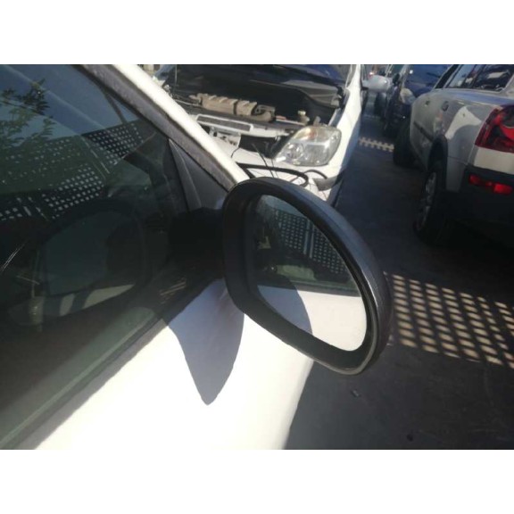 seat ibiza (6l1) del año 2005