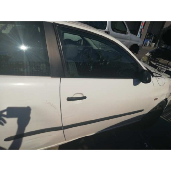 seat ibiza (6l1) del año 2005