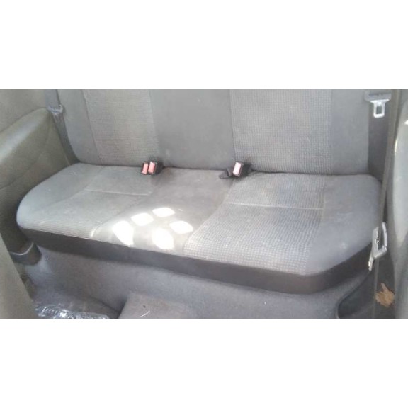 opel corsa c del año 2002