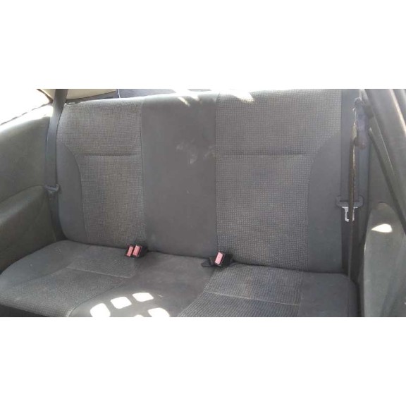 opel corsa c del año 2002