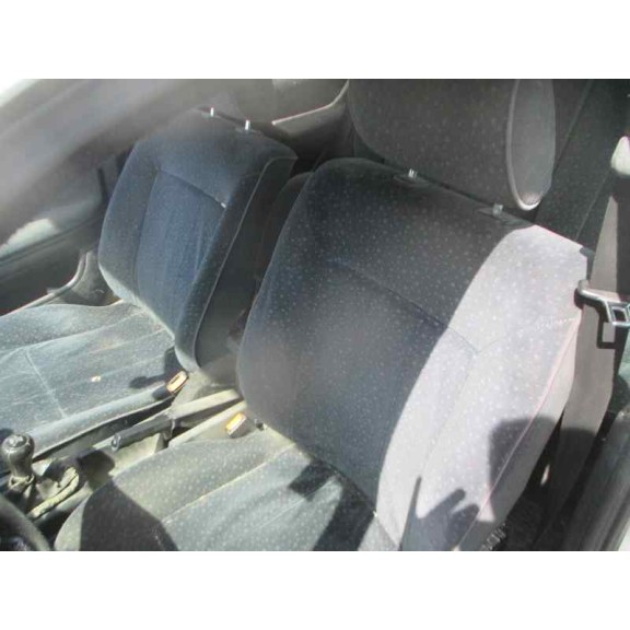 volkswagen passat berlina (3a2) del año 1996