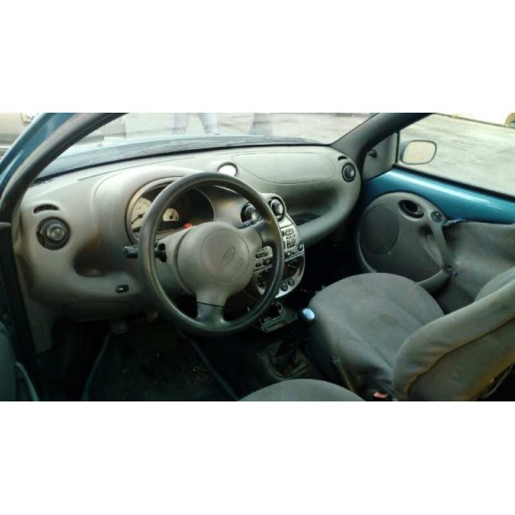 ford ka (ccq) del año 2000