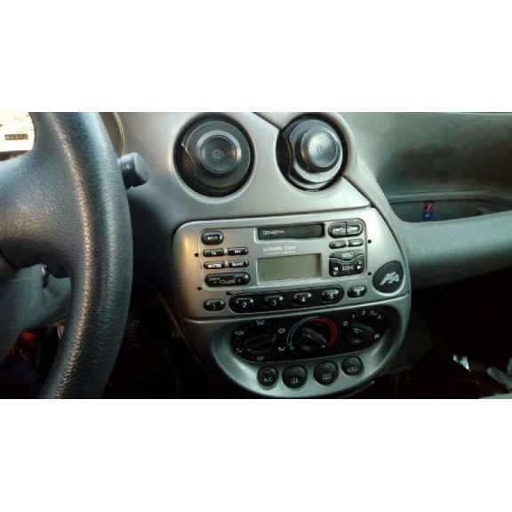 ford ka (ccq) del año 2000