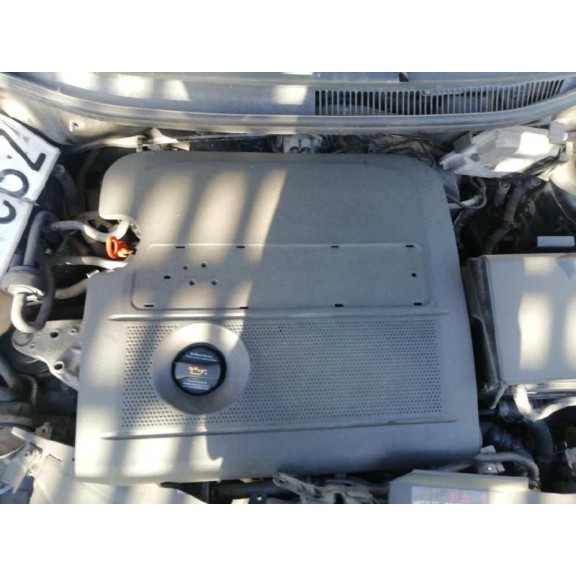 seat ibiza (6l1) del año 2004