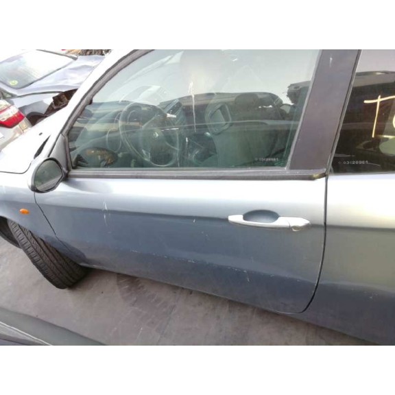 alfa romeo 147 (190) del año 2001