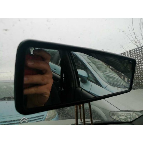 skoda octavia berlina (1u2) del año 1999