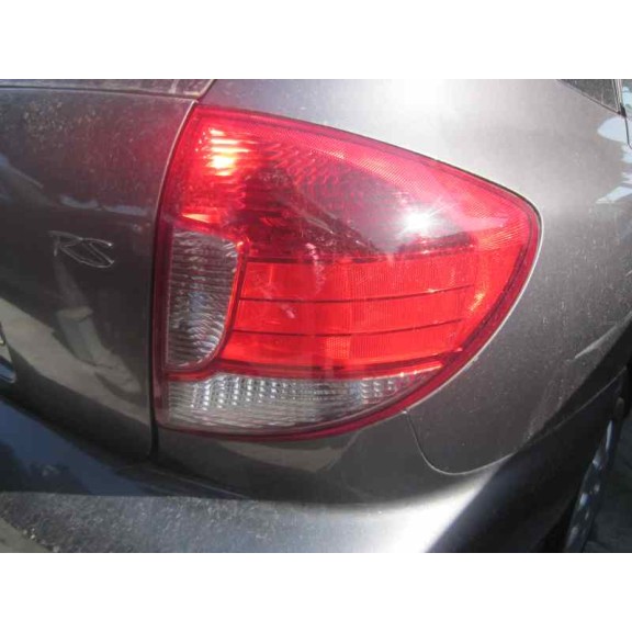 kia rio del año 2004