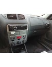 alfa romeo 147 (190) del año 2001