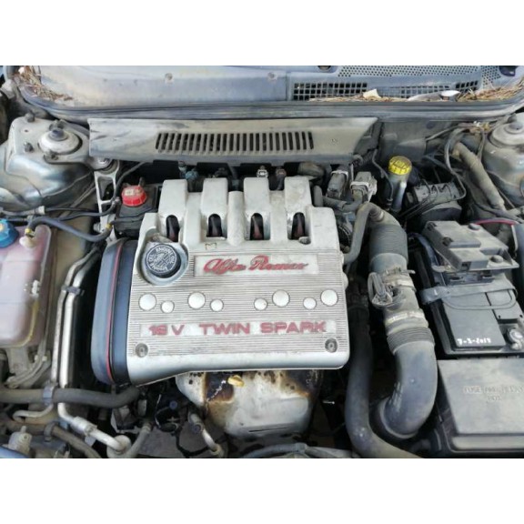 alfa romeo 147 (190) del año 2001