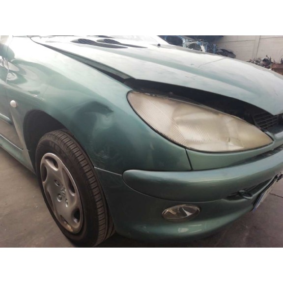 peugeot 206 berlina del año 2002