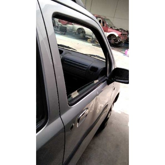 opel agila del año 2005