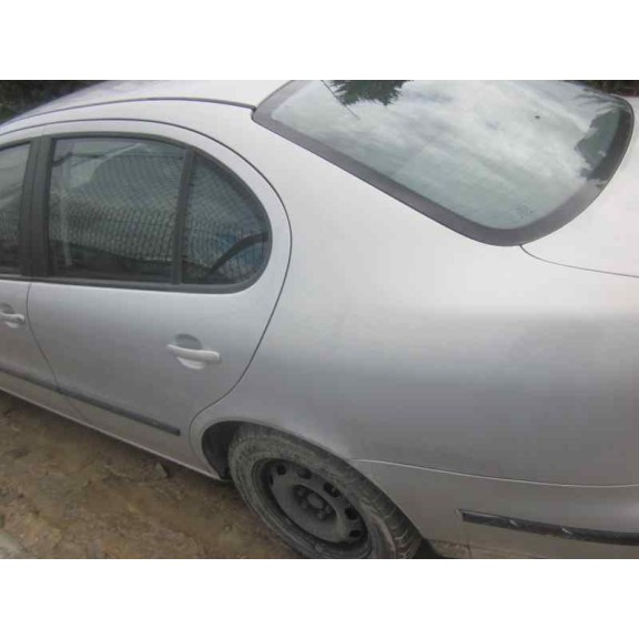 seat toledo (1m2) del año 2000
