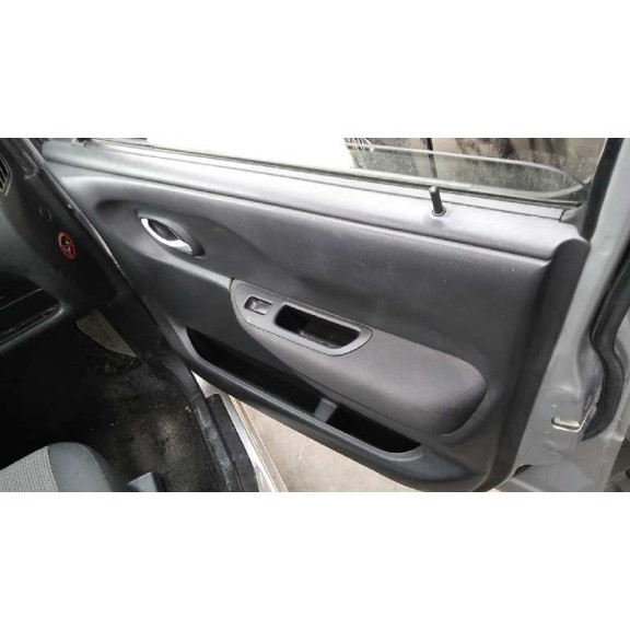 opel agila del año 2005