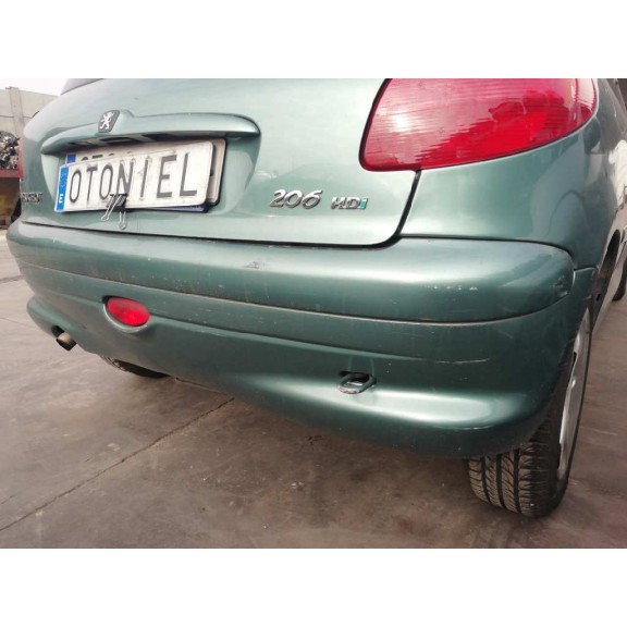 peugeot 206 berlina del año 2002