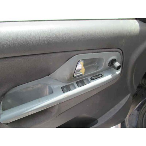 seat ibiza (6k1) del año 2000