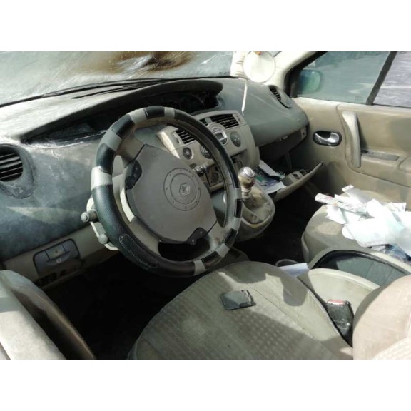 renault scenic ii del año 2004