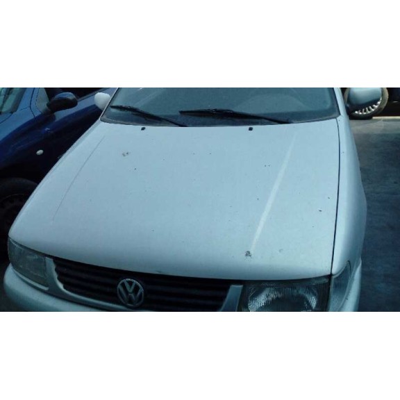 volkswagen polo berlina (6n1) del año 1999