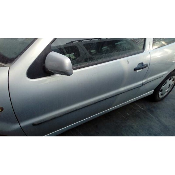 volkswagen polo berlina (6n1) del año 1999