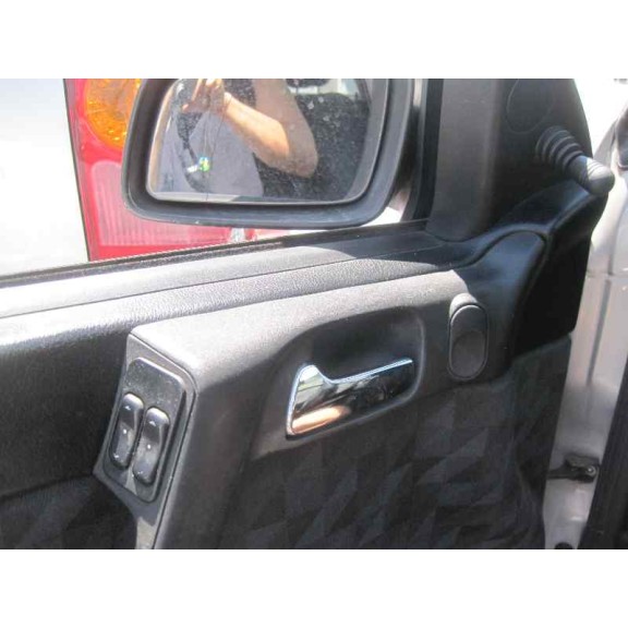 opel astra g berlina del año 1999